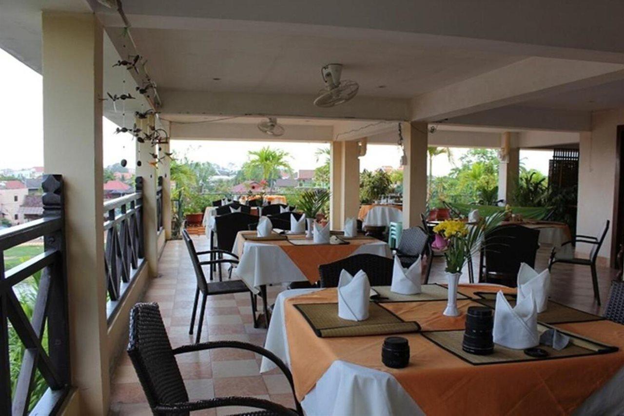 Siem Reap Riverside Hotel Екстер'єр фото