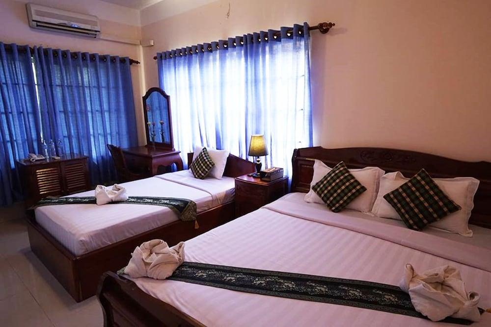 Siem Reap Riverside Hotel Екстер'єр фото