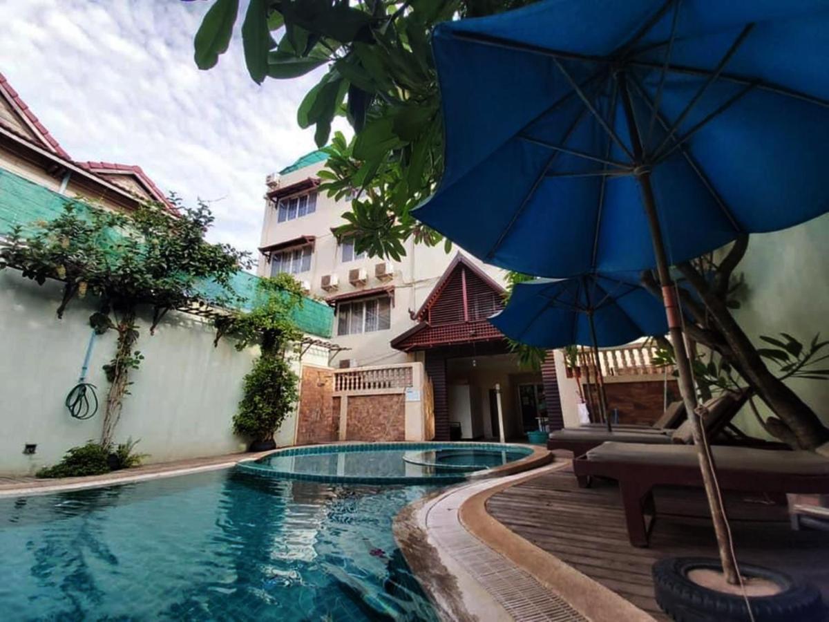 Siem Reap Riverside Hotel Екстер'єр фото