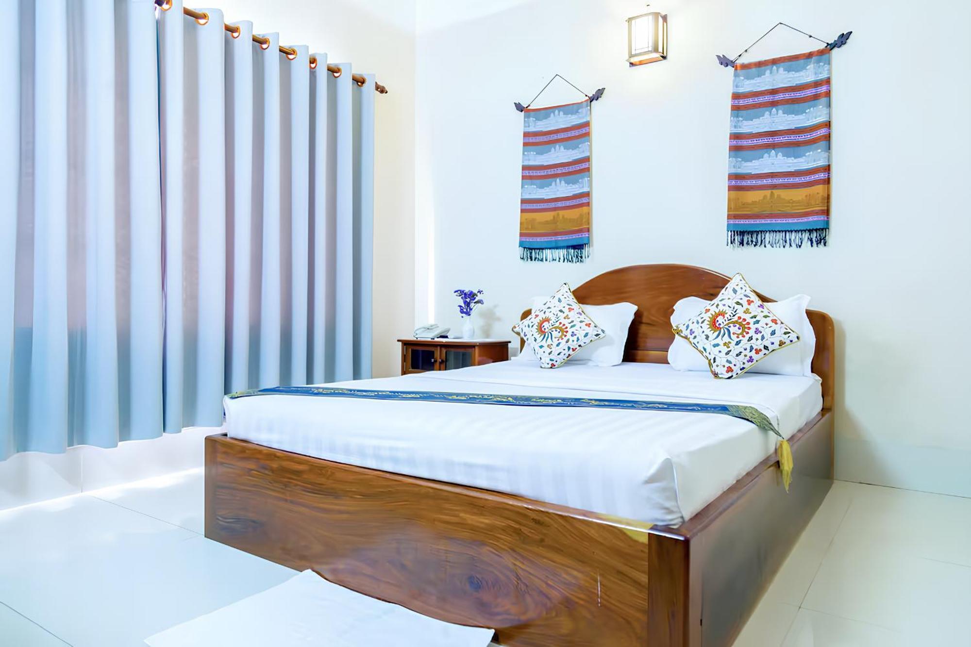 Siem Reap Riverside Hotel Екстер'єр фото