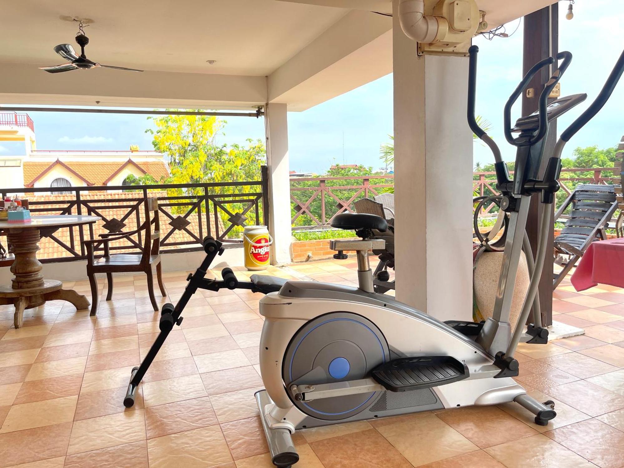 Siem Reap Riverside Hotel Екстер'єр фото