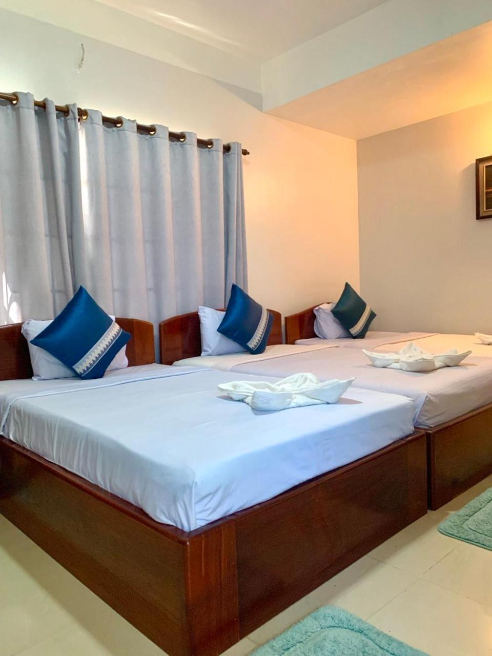 Siem Reap Riverside Hotel Екстер'єр фото