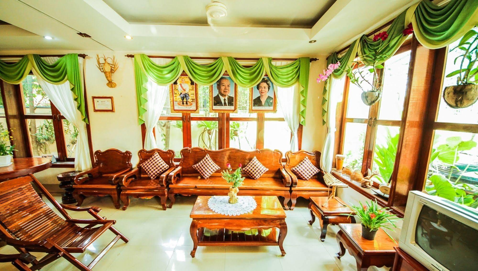 Siem Reap Riverside Hotel Екстер'єр фото